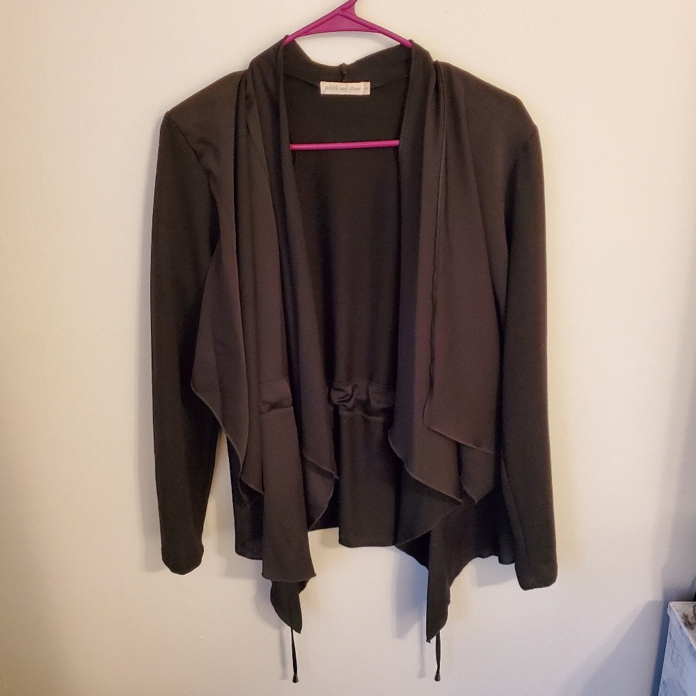 NWOT pebble and stone black lightweight blazer